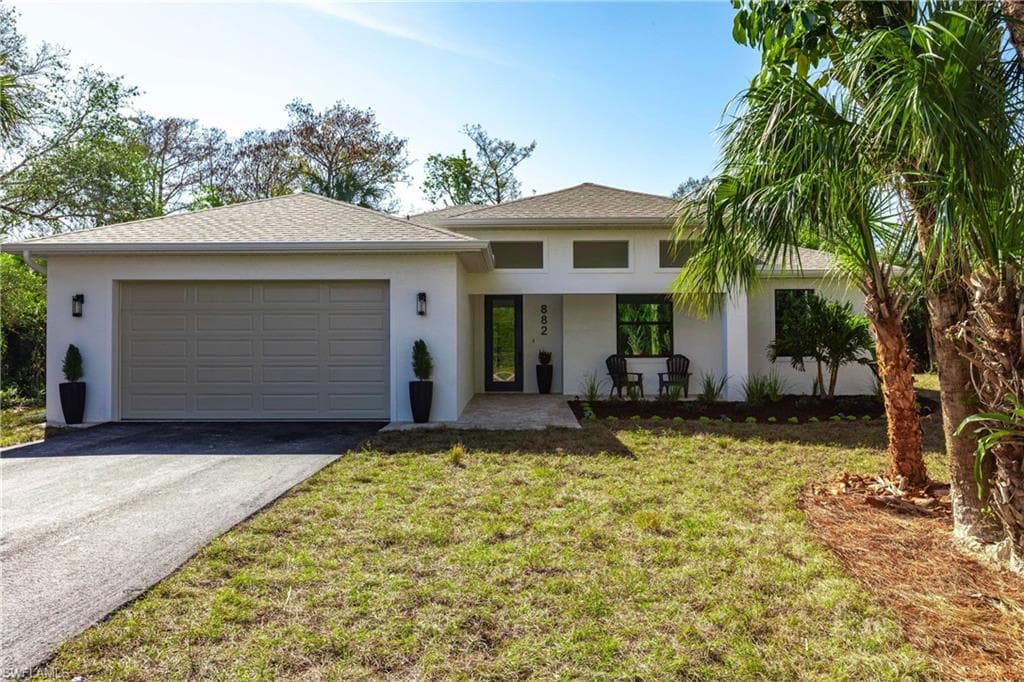 882 35th AVE NW NAPLES, FL 34120