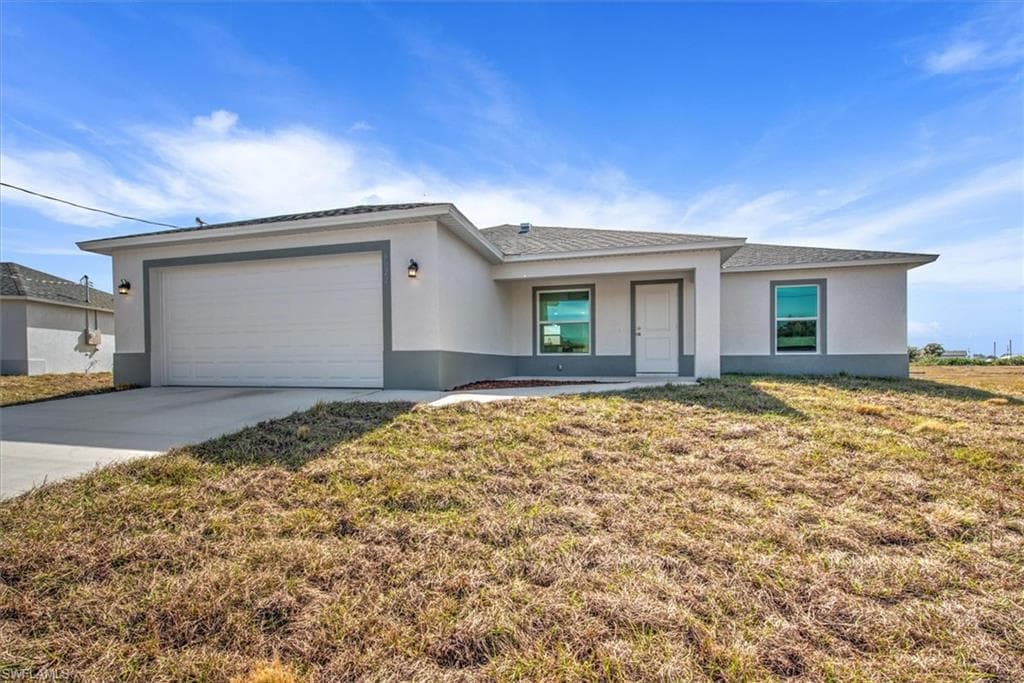 8022 Melody CIR LABELLE, FL 33935