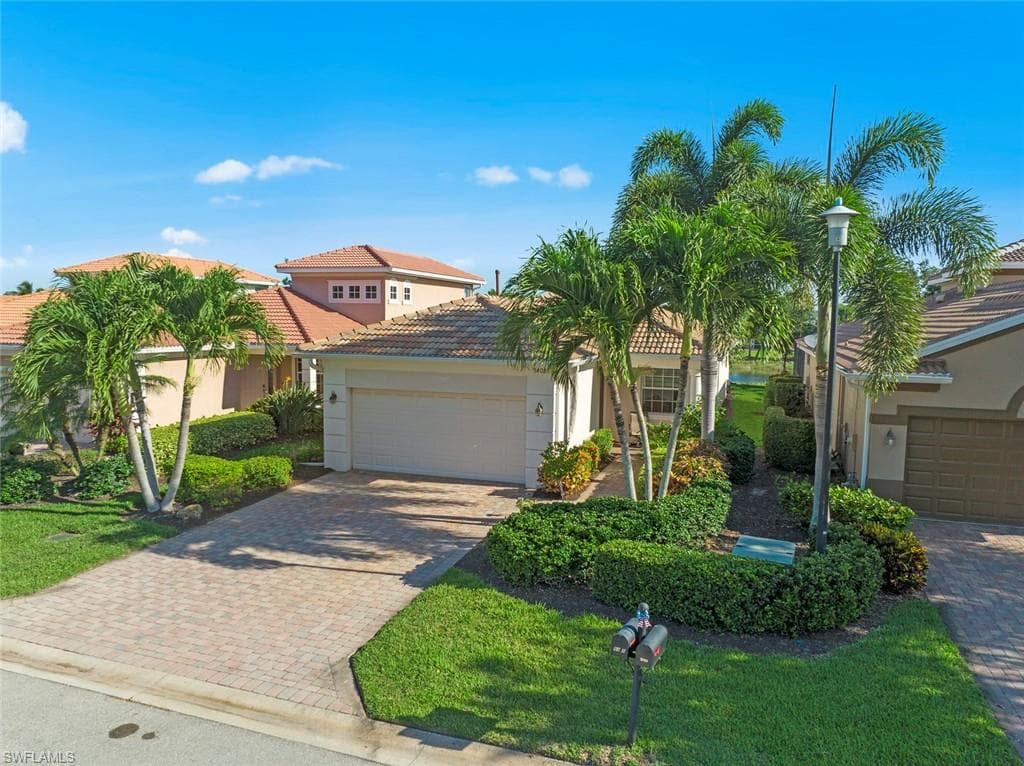 9408 La Bianco ST ESTERO, FL 33967