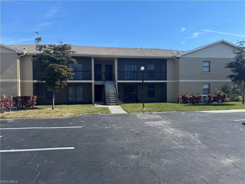 5311 Summerlin RD 1104 FORT MYERS, FL 33919