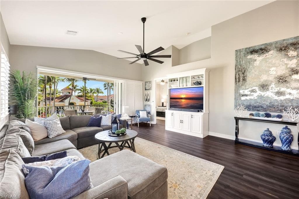 5994 Trophy DR 1203 NAPLES, FL 34110