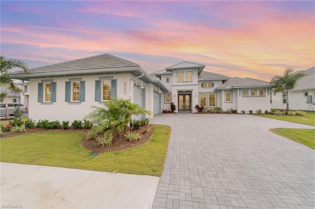 8900 Nevis WAY NAPLES, FL 34112
