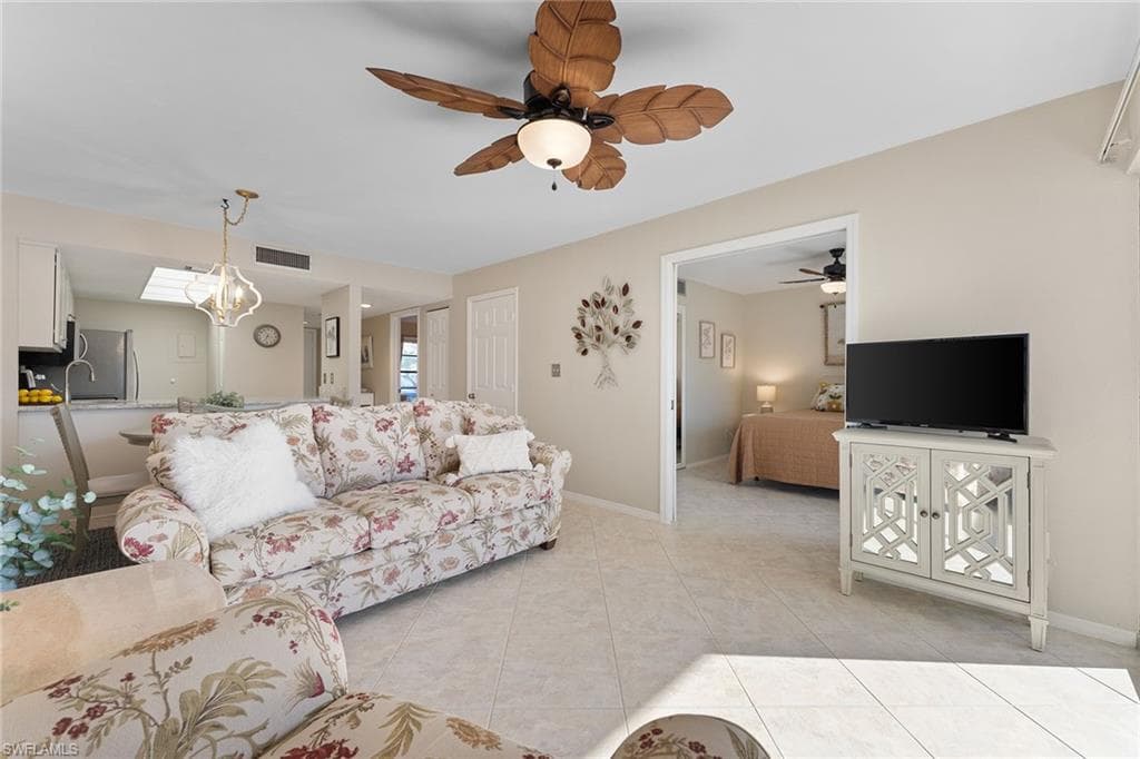 600 Neapolitan WAY 144 NAPLES, FL 34103