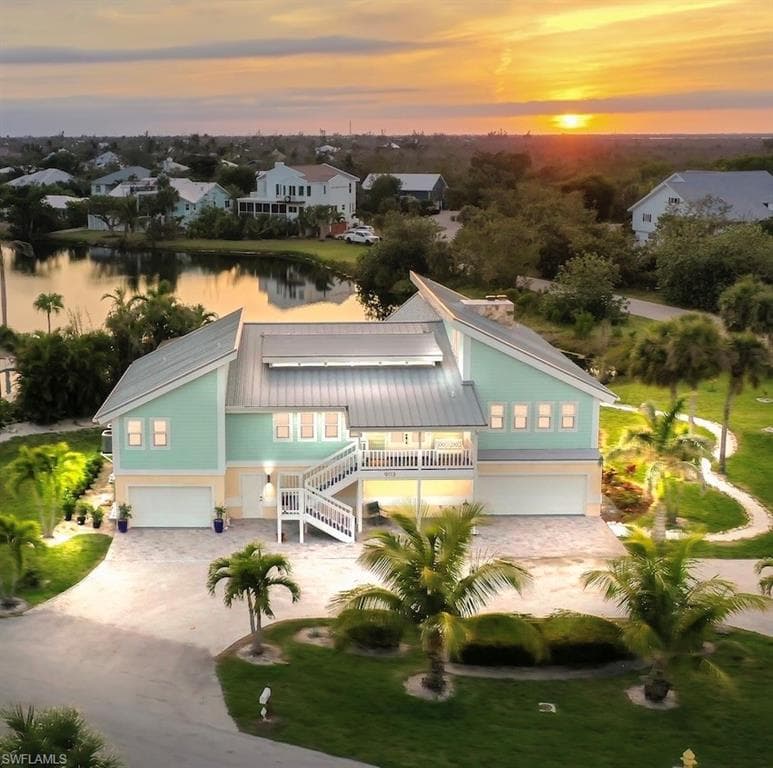 9113 Mockingbird DR SANIBEL, FL 33957