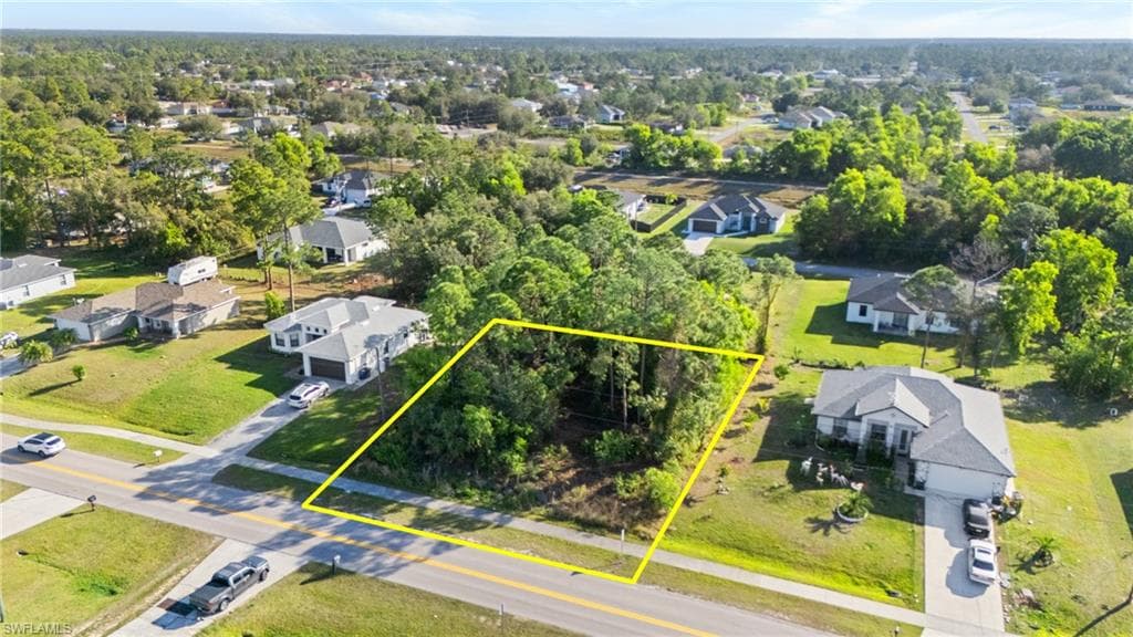 1906 Sunniland BLVD LEHIGH ACRES, FL 33971