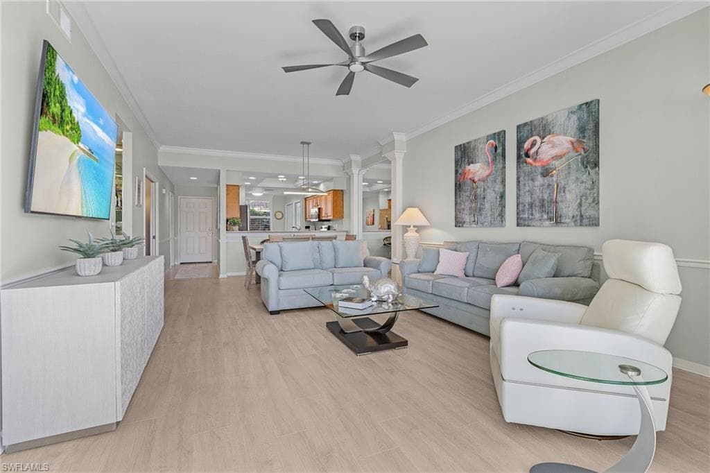 8480 Naples Heritage DR 1115 NAPLES, FL 34112