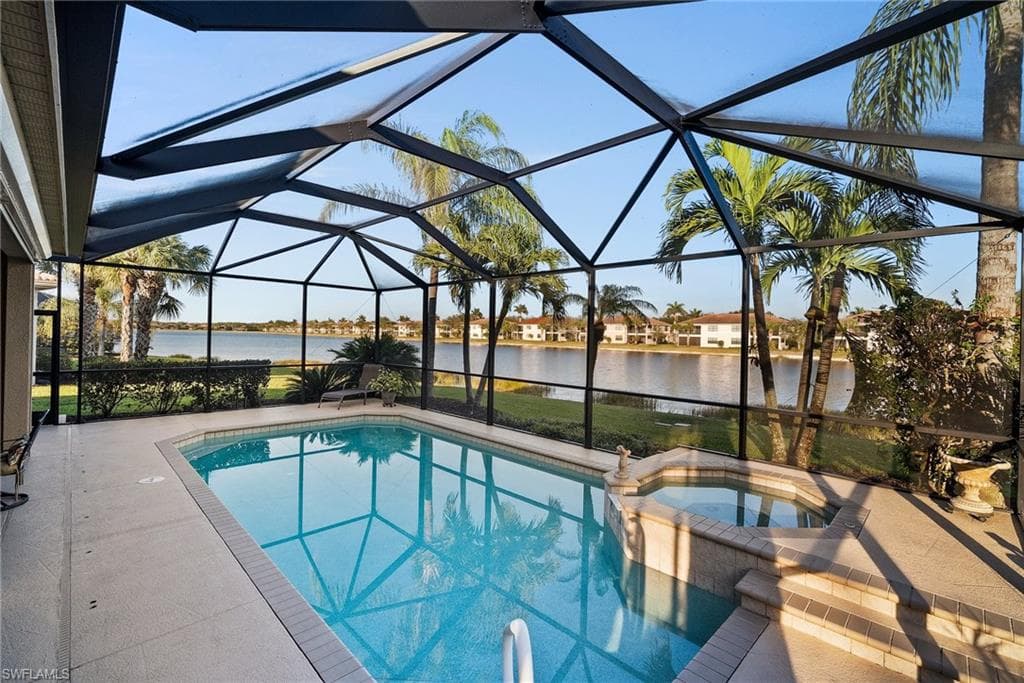 10284 Gator Bay CT NAPLES, FL 34120