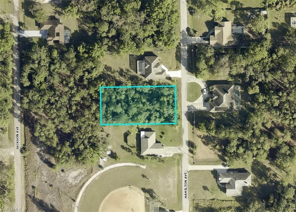 13 Hamilton AVE LEHIGH ACRES, FL 33936