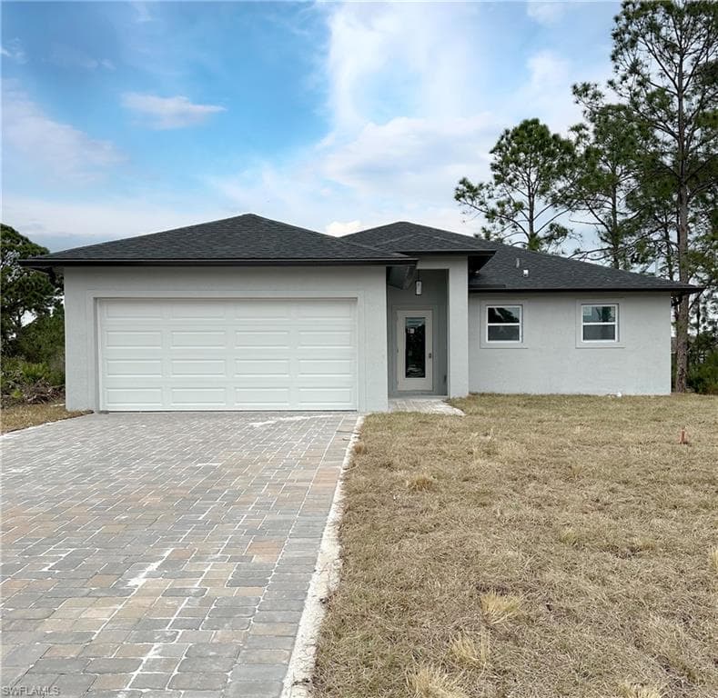 809 Palomino ST E LEHIGH ACRES, FL 33974