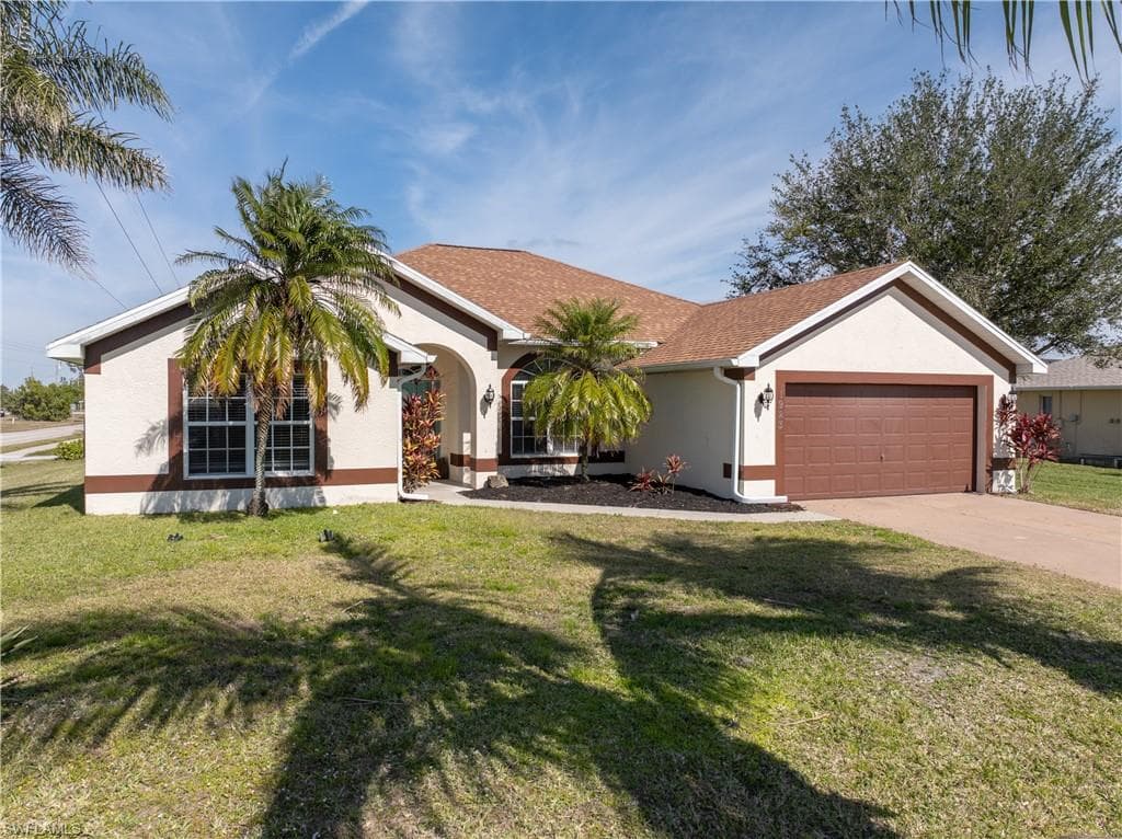 1923 SW 26th ST CAPE CORAL, FL 33914