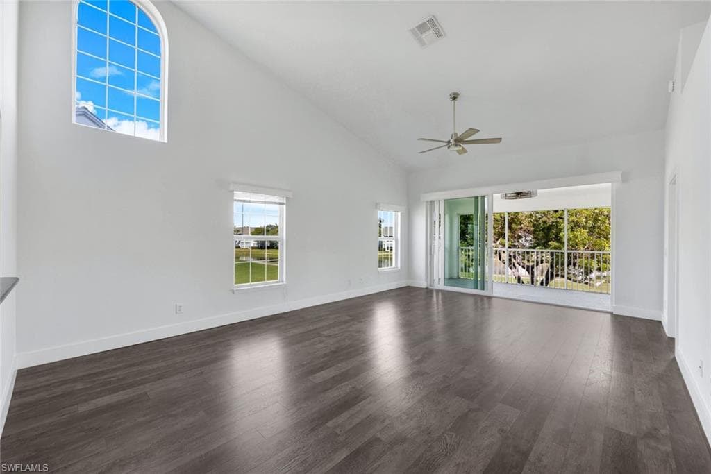 5954 Sand Wedge LN 705 NAPLES, FL 34110