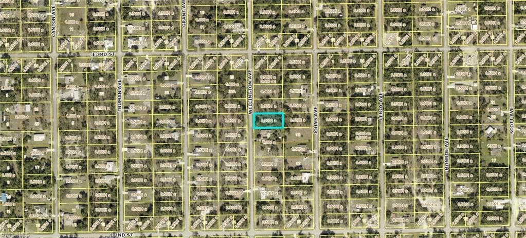 214 Wellington AVE LEHIGH ACRES, FL 33936