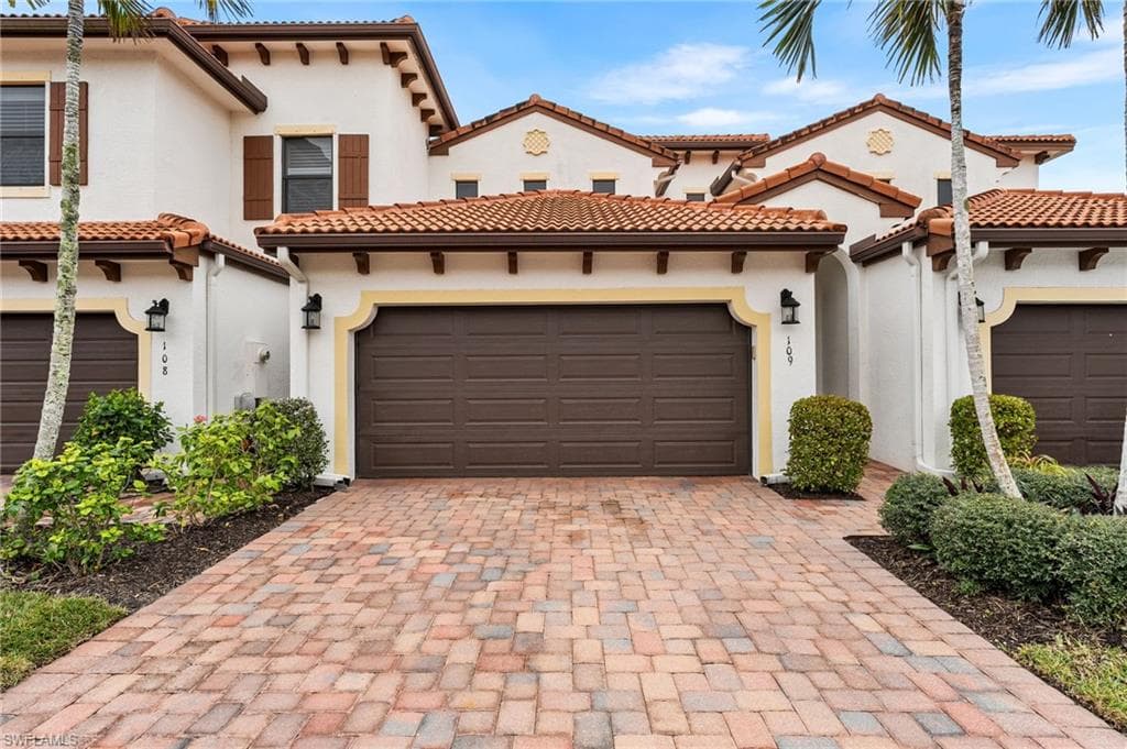 9441 Sardinia WAY 109 FORT MYERS, FL 33908