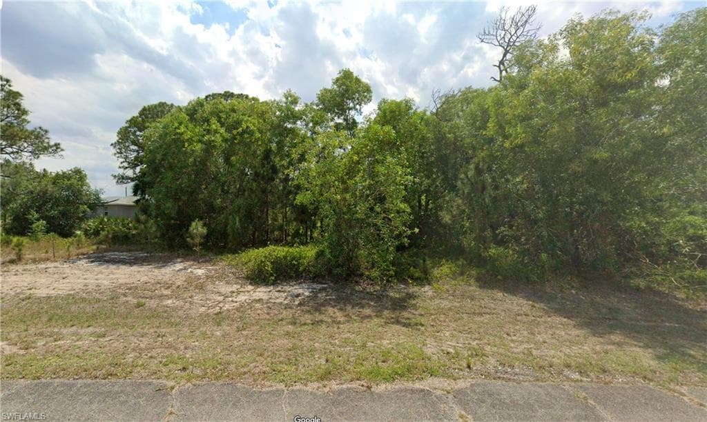 5003 Day LN LABELLE, FL 33935