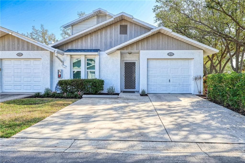 13750 Downing LN 4 FORT MYERS, FL 33919