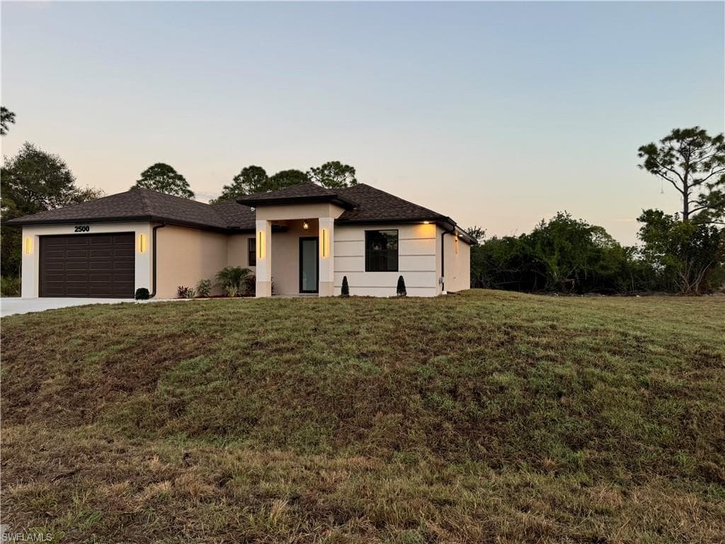 2500 19th ST SW LEHIGH ACRES, FL 33976