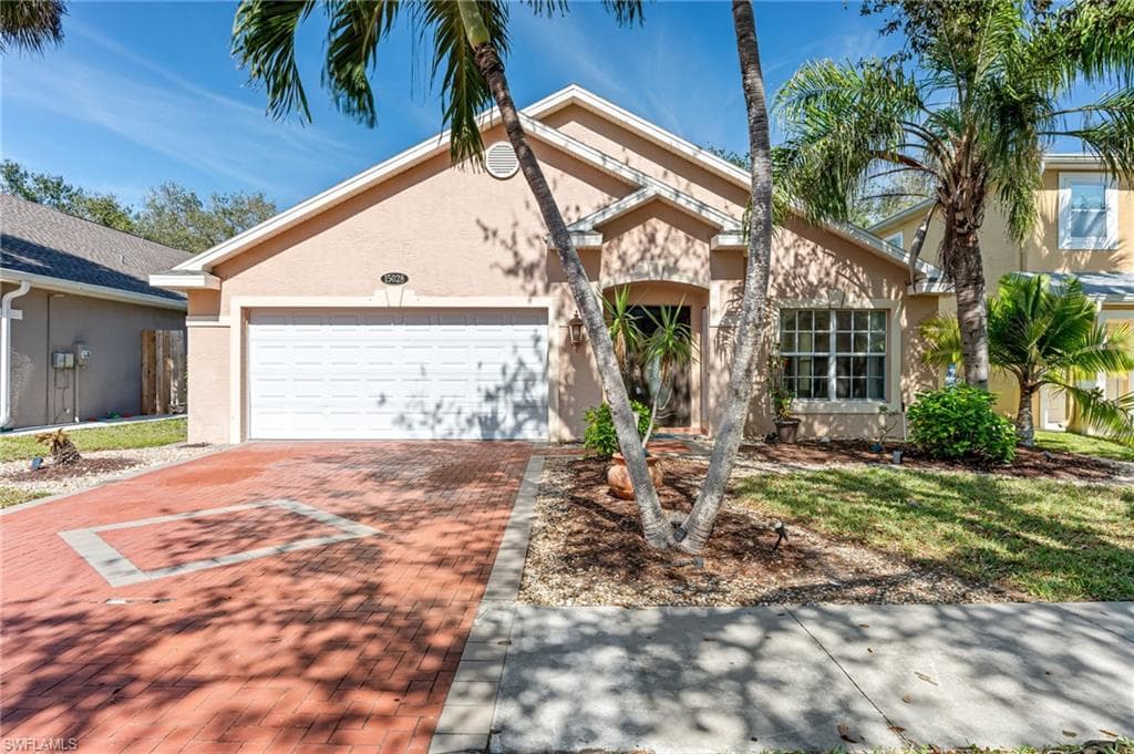 15028 Savannah DR NAPLES, FL 34119