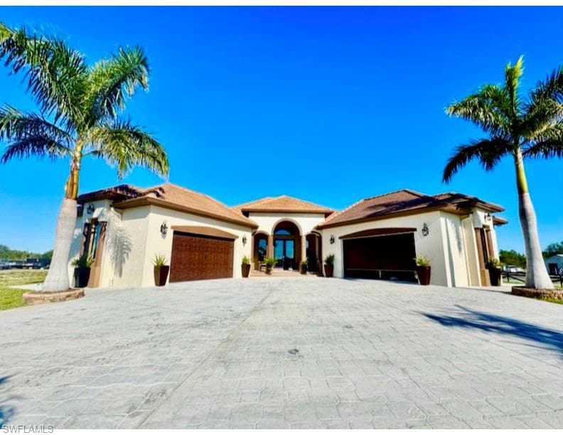 7726 17th PL LABELLE, FL 33935