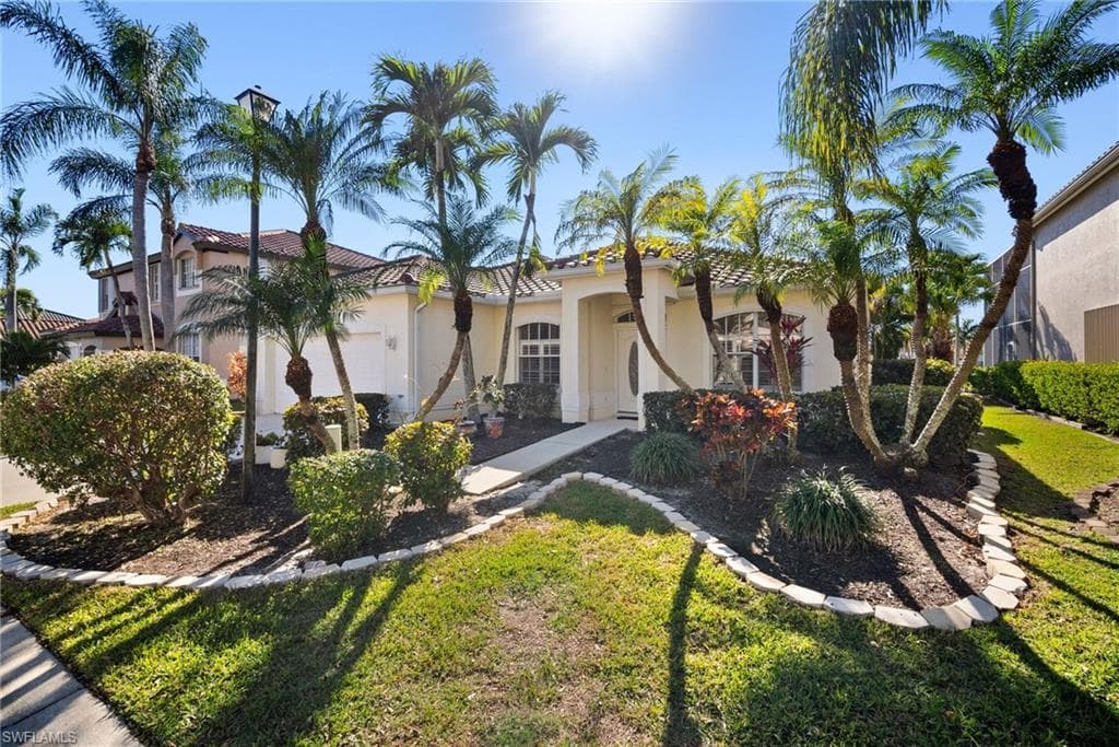 11027 Lakeland CIR FORT MYERS, FL 33913