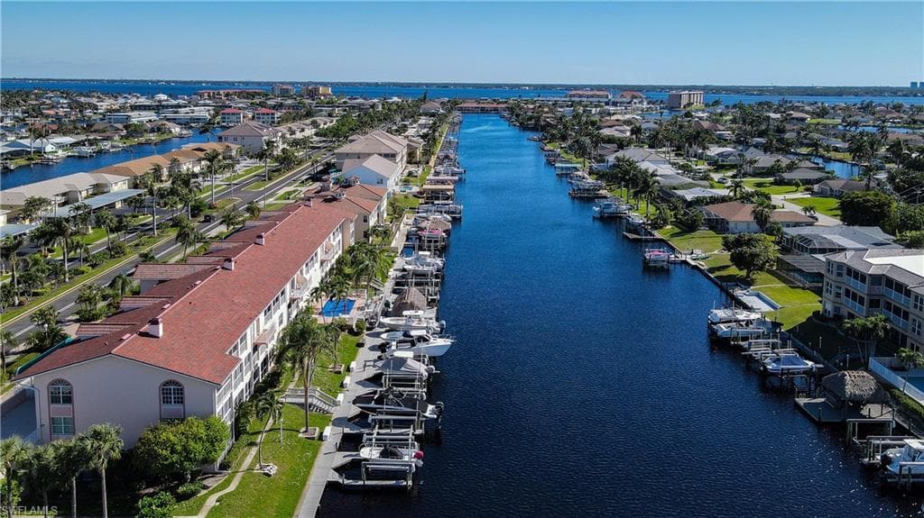 1614 Beach PKWY 206 CAPE CORAL, FL 33904
