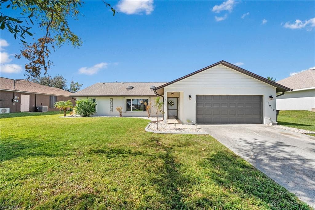 1010 SW 8th CT CAPE CORAL, FL 33991