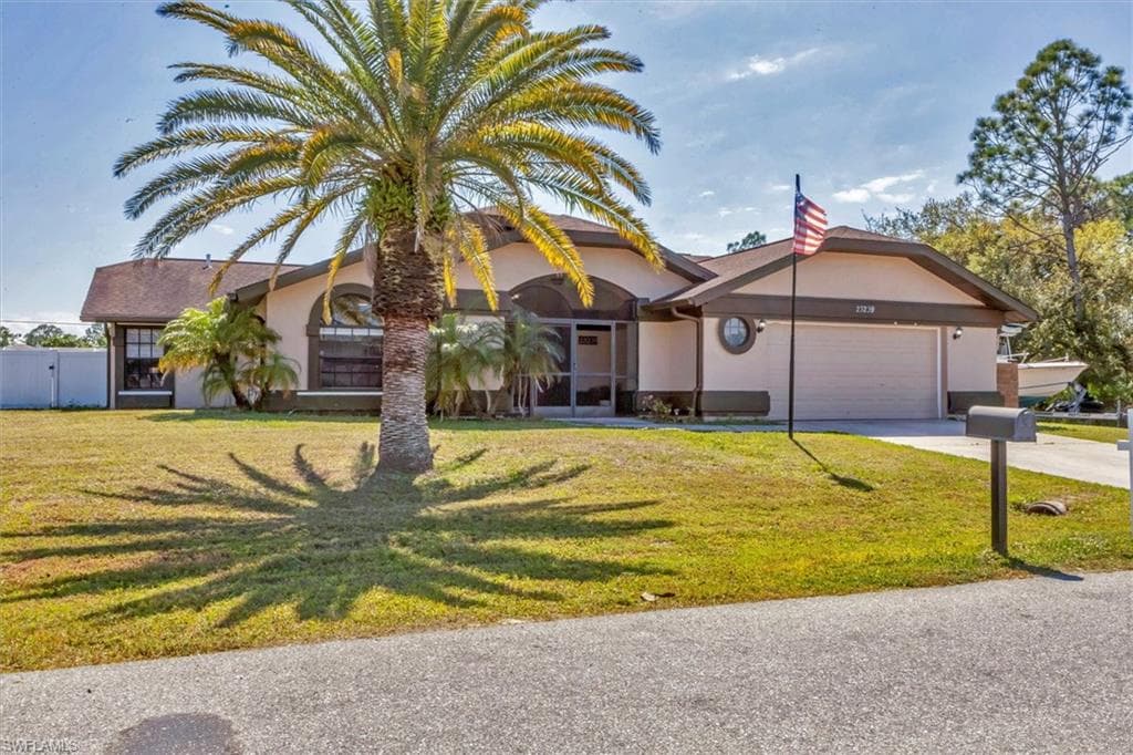 23239 Stelling AVE PUNTA GORDA, FL 33980
