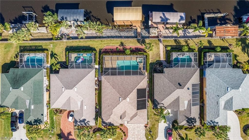 9334 Palm Island CIR NORTH FORT MYERS, FL 33903