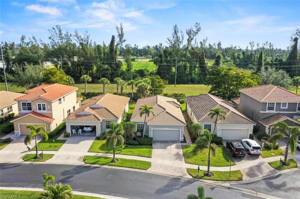 8991 Spring Mountain WAY FORT MYERS, FL 33908