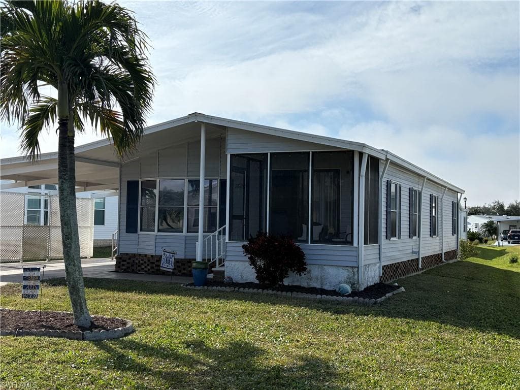 16244 Charleston AVE FORT MYERS, FL 33908