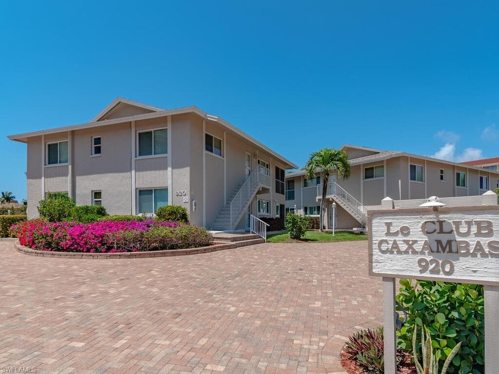 920 Collier CT A4 MARCO ISLAND, FL 34145