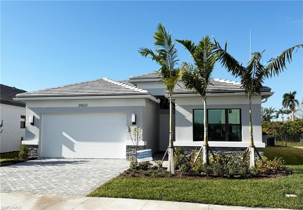 20623 Fair Oak LN ESTERO, FL 33928