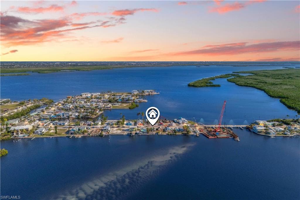 4742 Pine Island RD NW MATLACHA, FL 33993