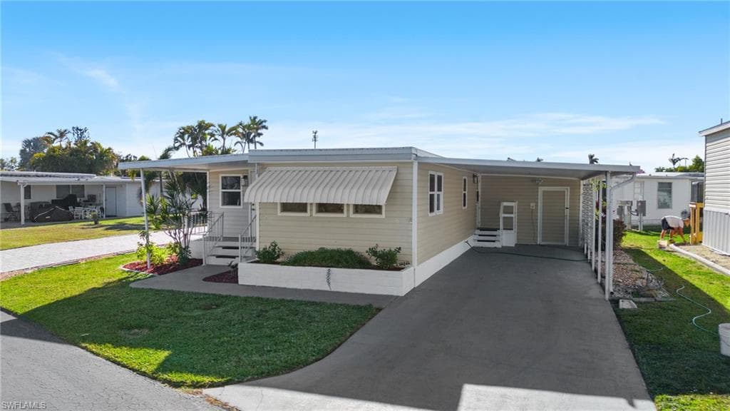 110 Elise DR FORT MYERS, FL 33908