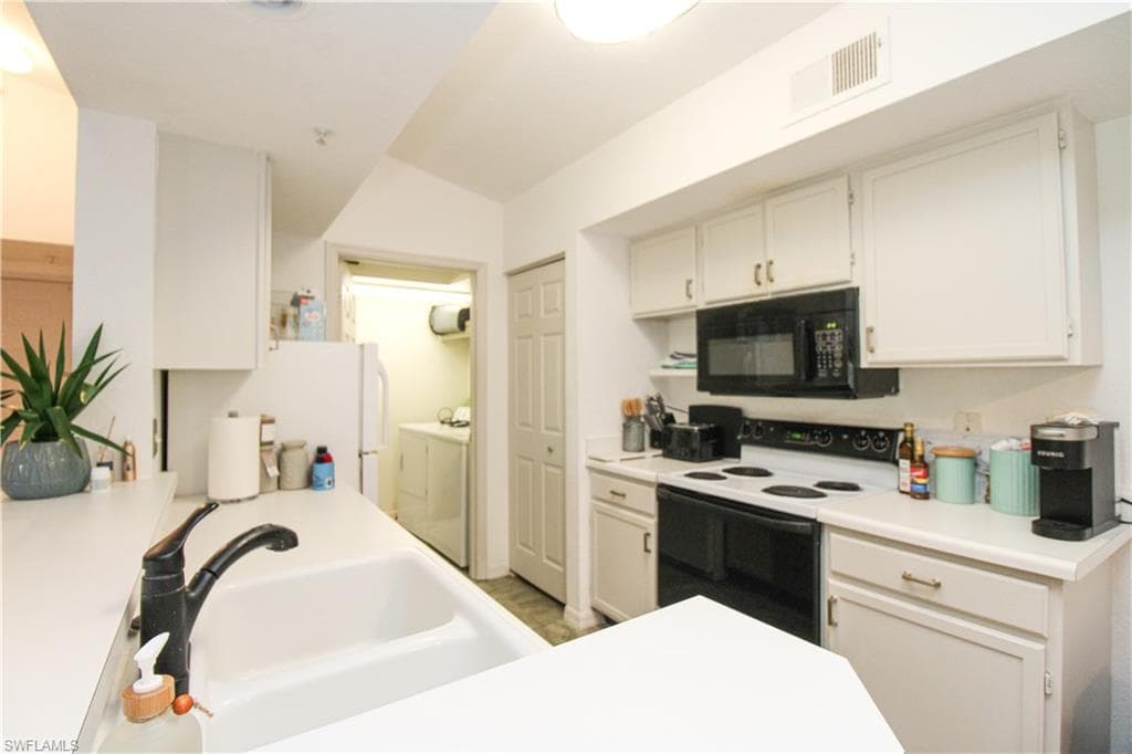 4655 Saint Croix LN 1436 NAPLES, FL 34109