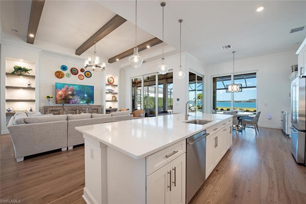 18813 Wildblue BLVD FORT MYERS, FL 33913
