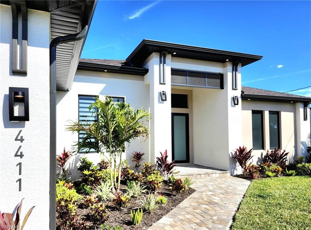 4411 NW 33rd LN CAPE CORAL, FL 33993