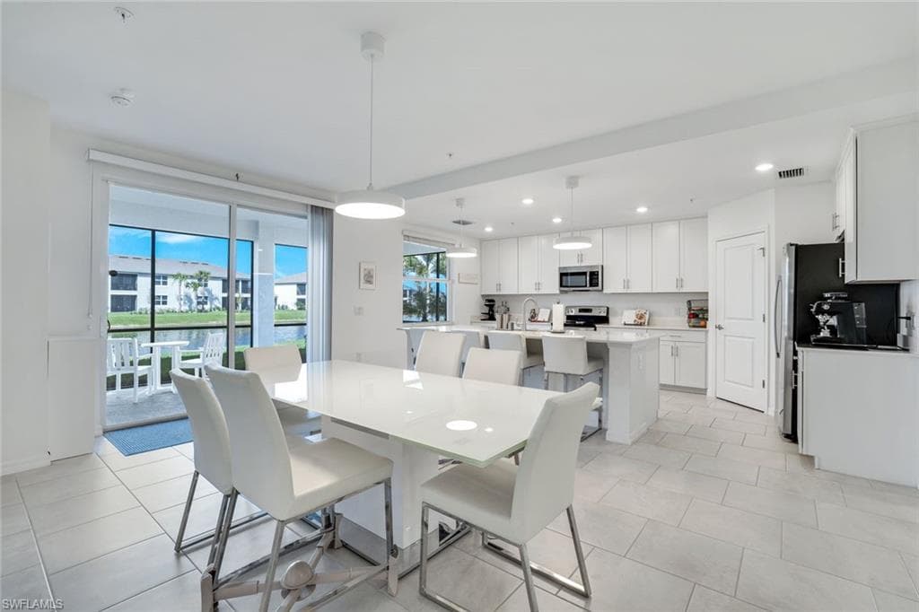 5745 Oakmont CT 8212 AVE MARIA, FL 34142