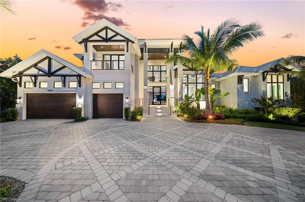 3401 Crayton RD NAPLES, FL 34103