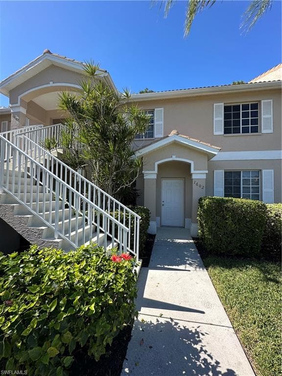 8065 Tiger CV 1602 NAPLES, FL 34113