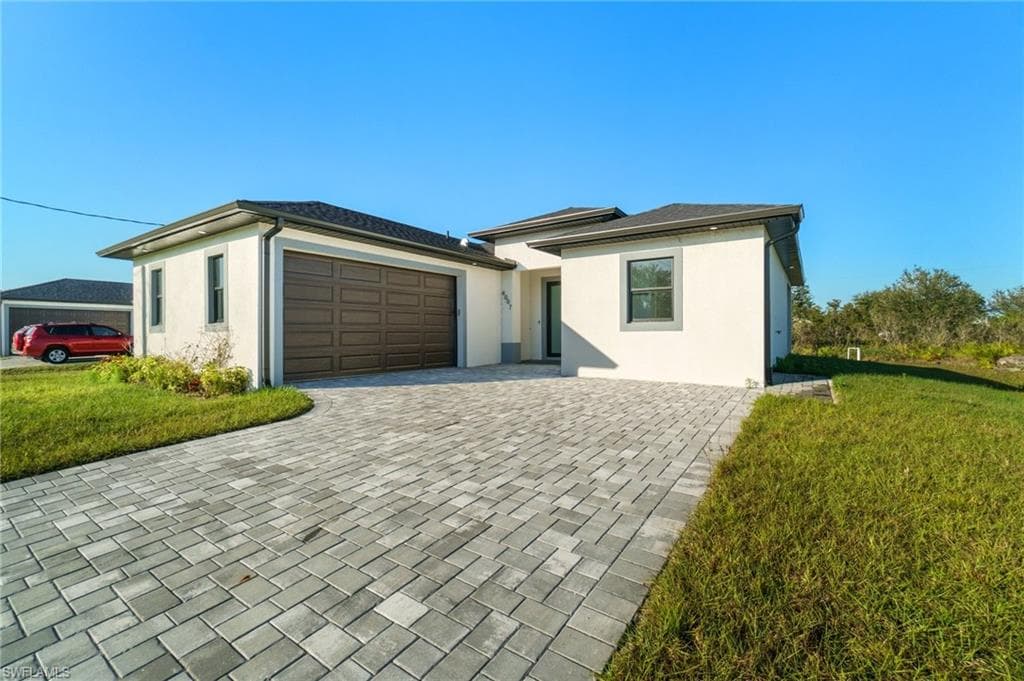 6007 Beth AVE N LEHIGH ACRES, FL 33971
