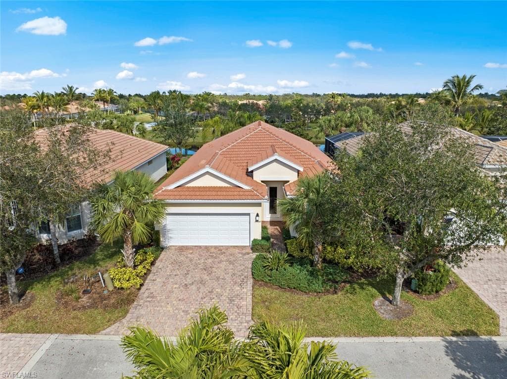 15084 Lure TRL BONITA SPRINGS, FL 34135