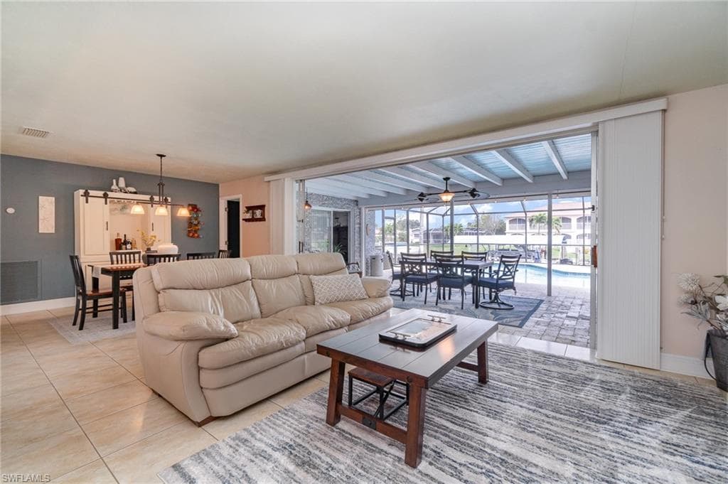 4405 SE 13th PL CAPE CORAL, FL 33904
