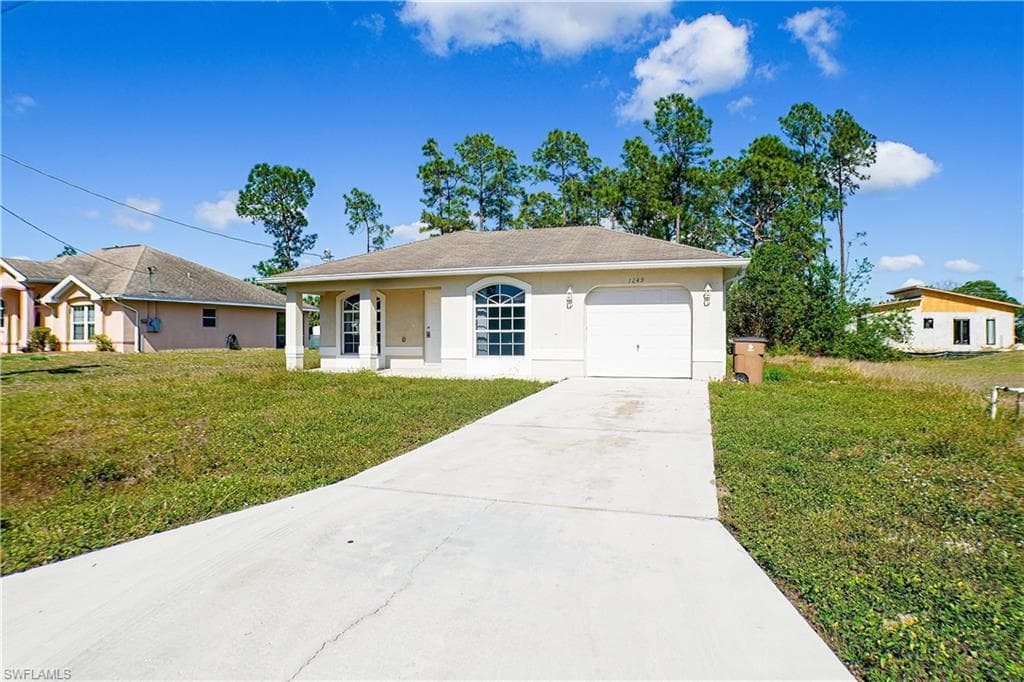 1249 echo ST E LEHIGH ACRES, FL 33974
