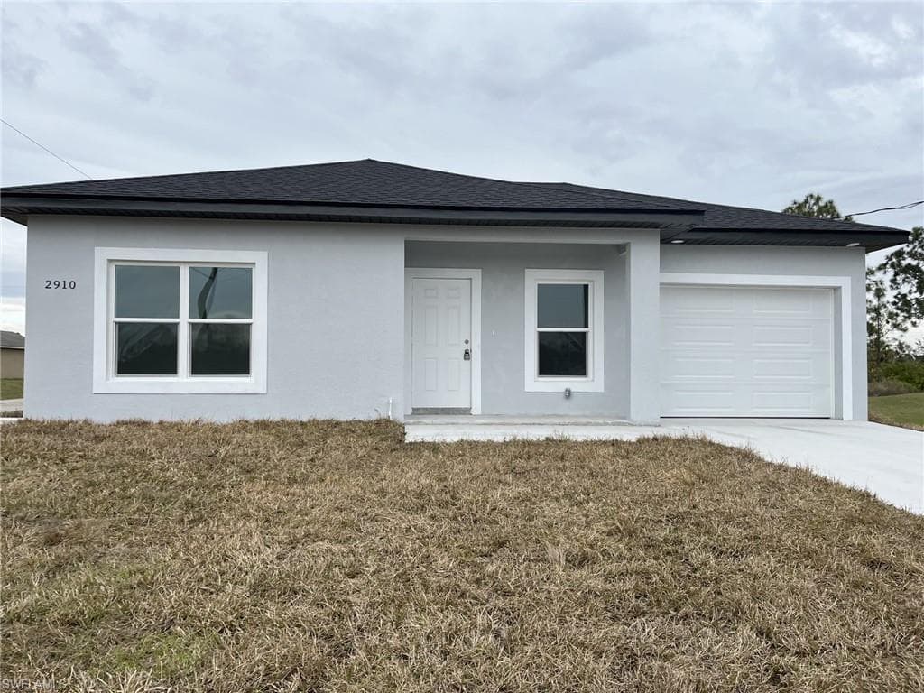 2910 55th ST W LEHIGH ACRES, FL 33971