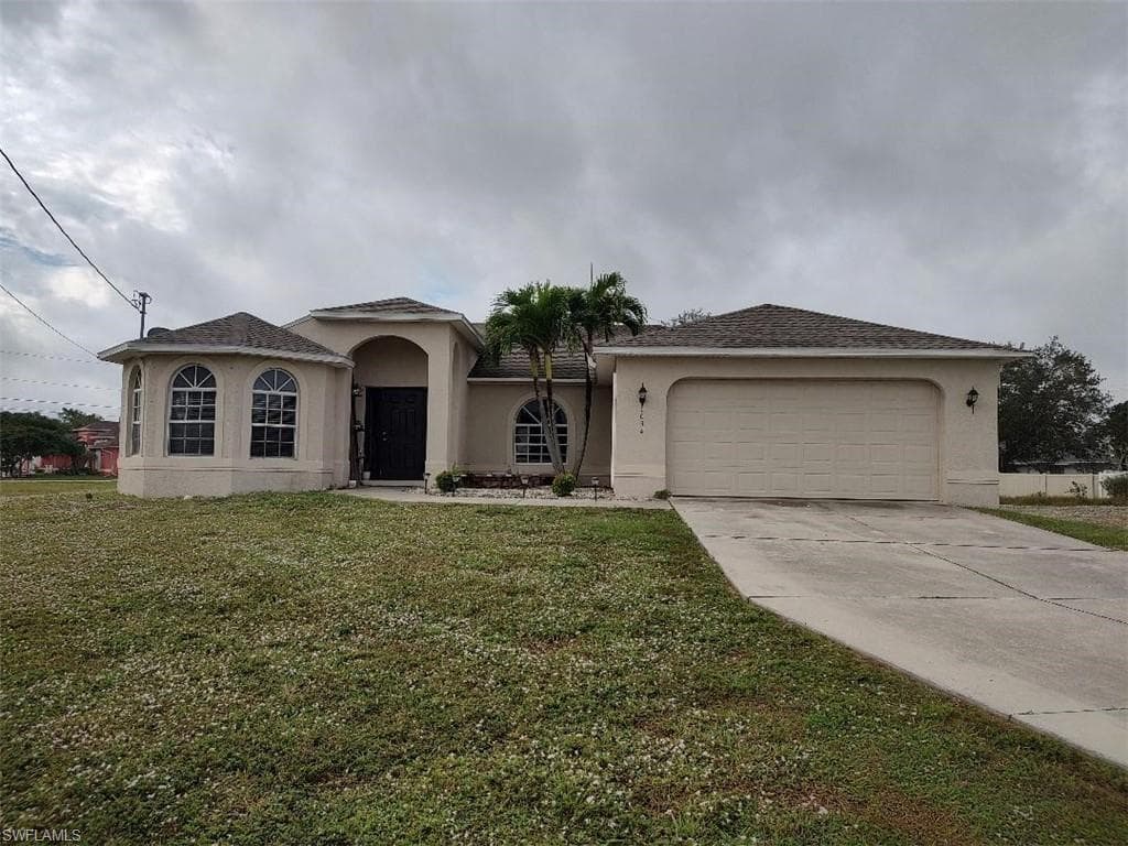 1034 SE 5th PL CAPE CORAL, FL 33990