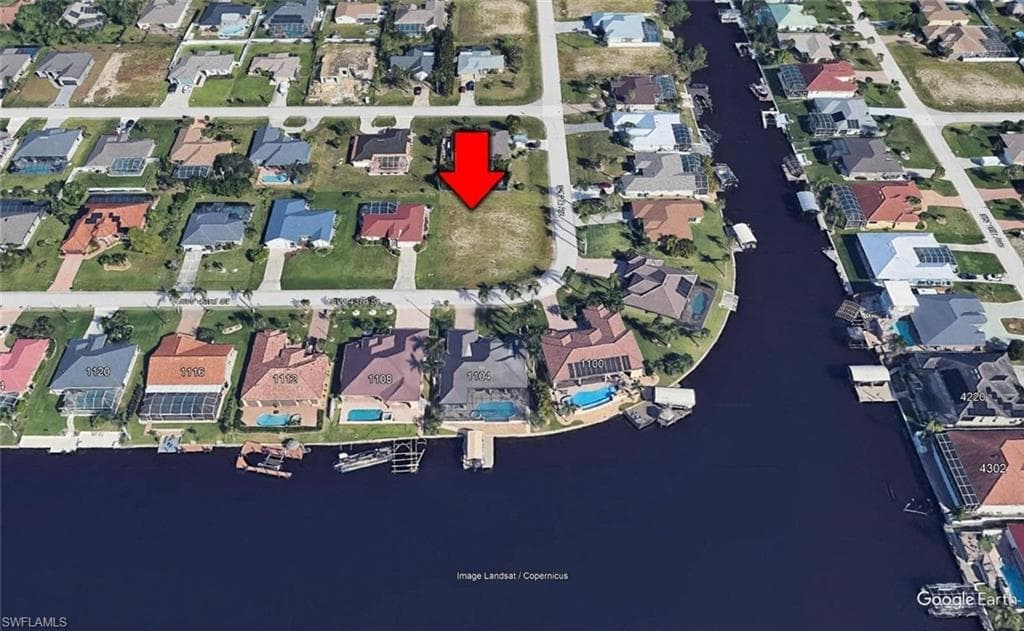 1105 SW 43rd ST CAPE CORAL, FL 33914