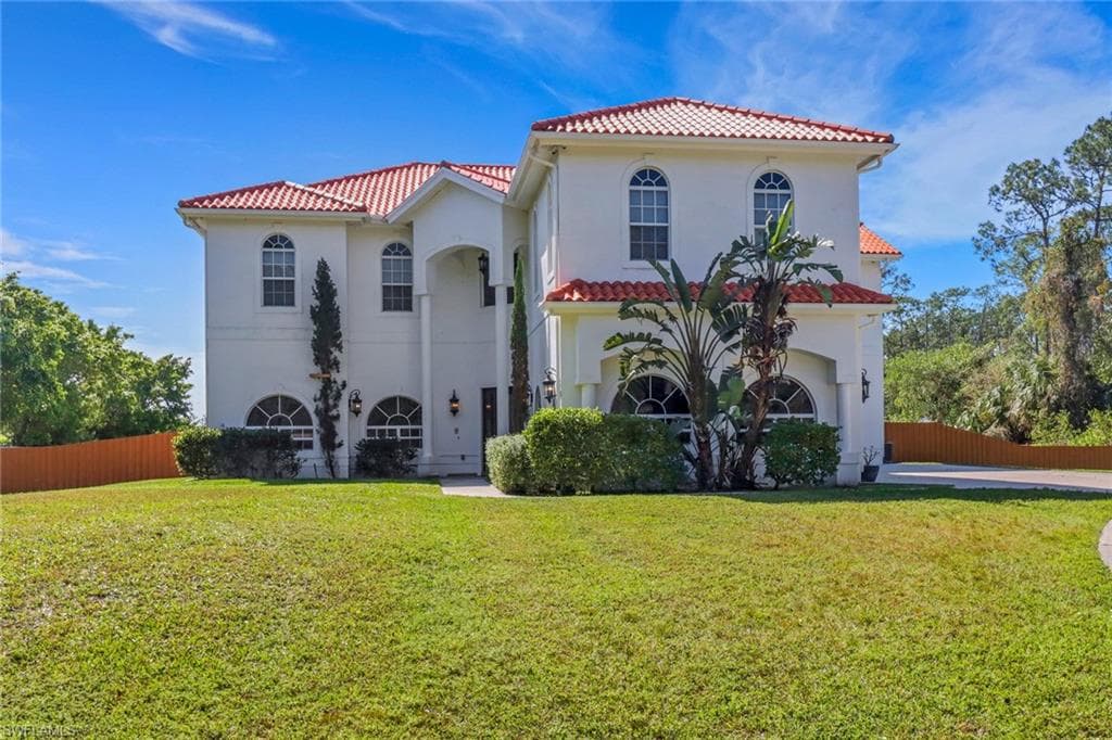 3190 25th AVE SW NAPLES, FL 34117
