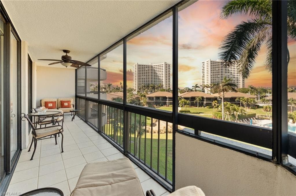 651 Seaview CT B404 MARCO ISLAND, FL 34145