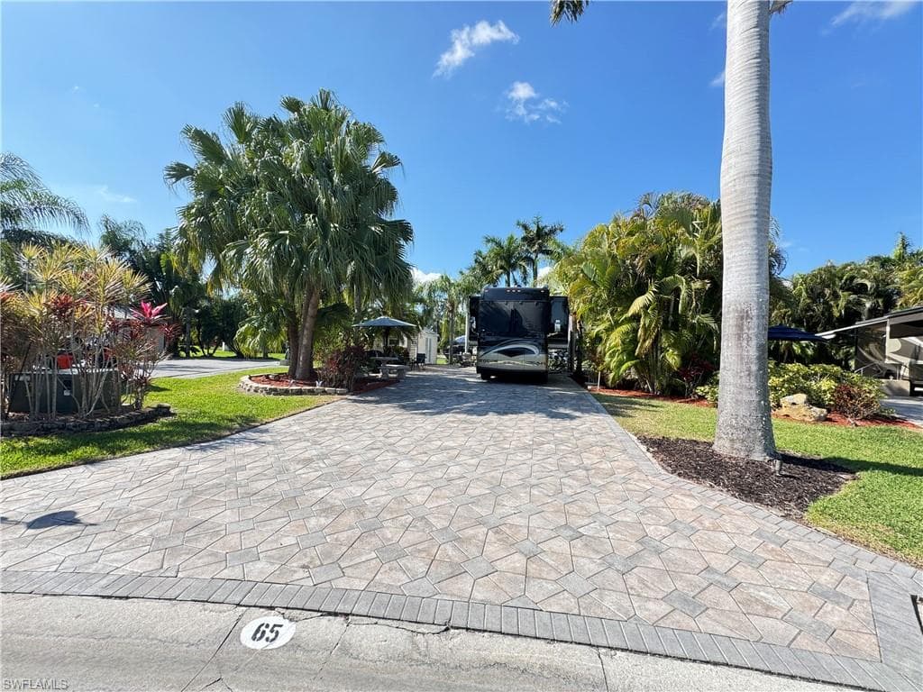 Lot 65 3115 E Riverbend Resort BLVD LABELLE, FL 33935
