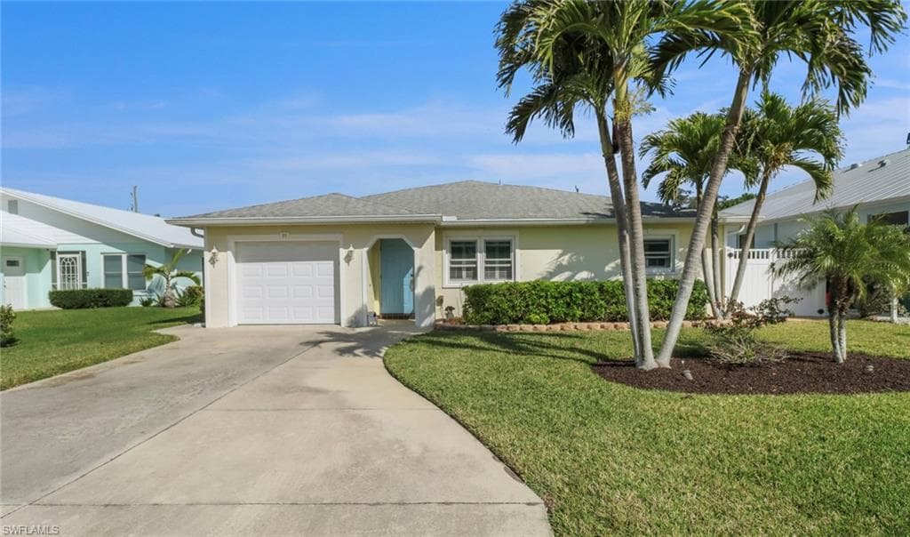 75 3rd ST BONITA SPRINGS, FL 34134